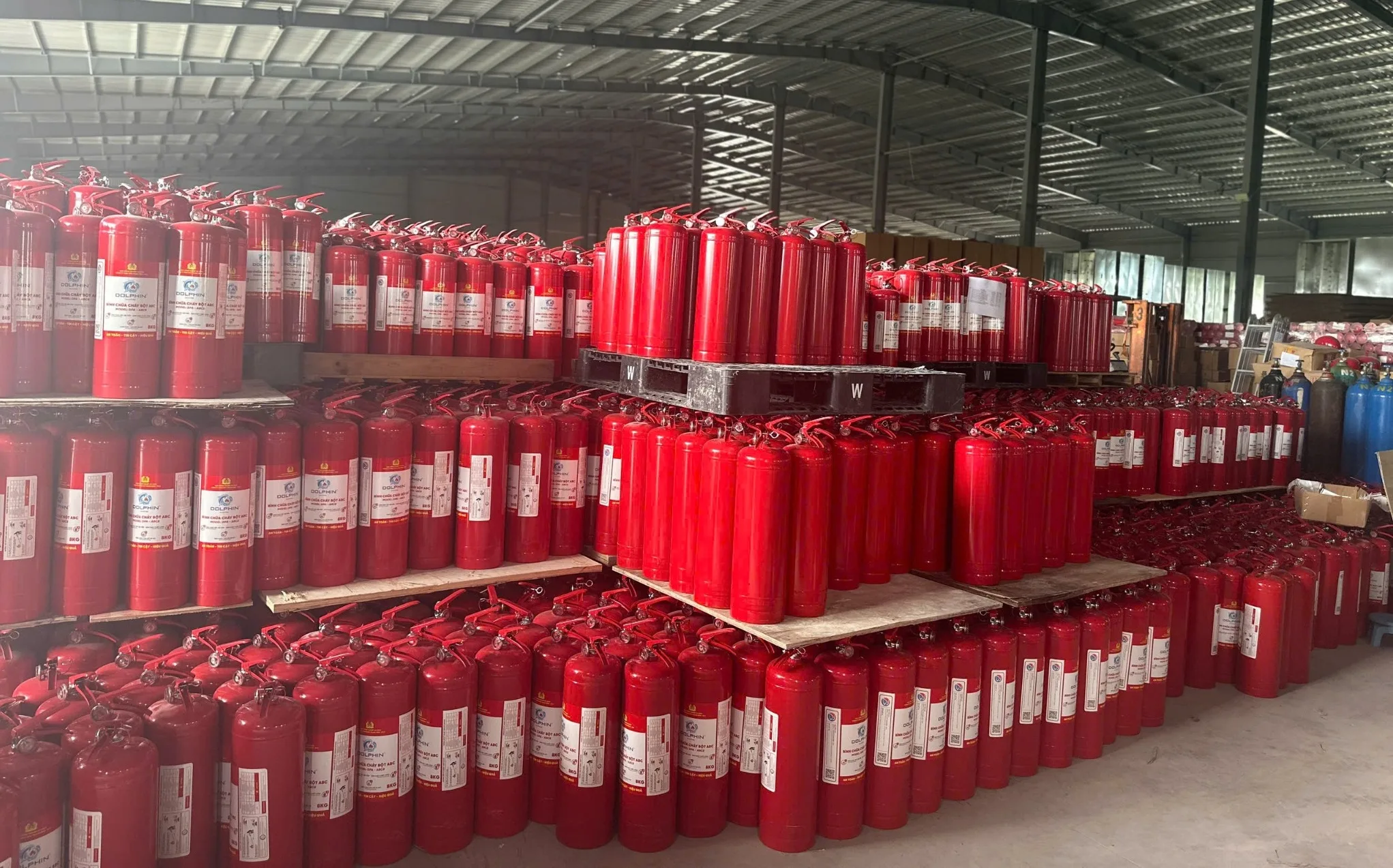 binh-chua-chay-bot-abc-dolphin-thanh-binh-bca-jpg