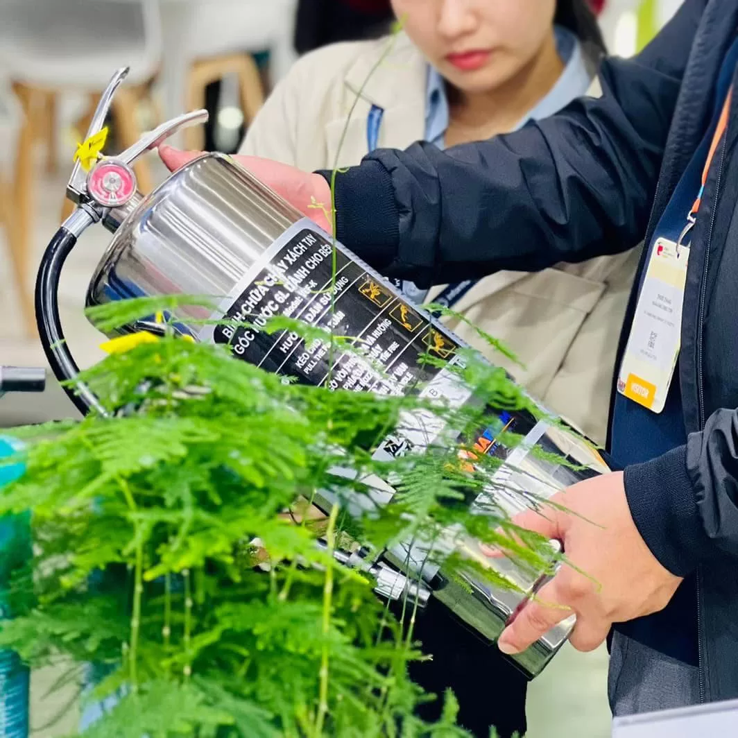 binh-chua-chay-bep-vinafoam-v3f-k-new2025